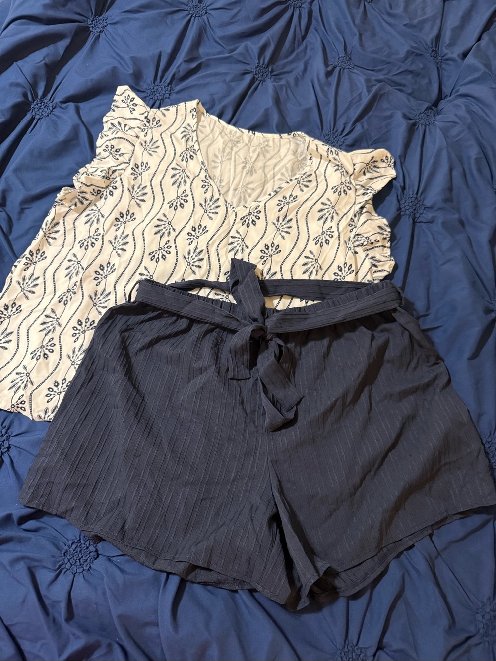 SHEIN Navy Curve 4XL Textured Garment